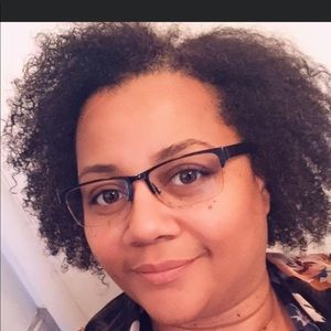 Meet your Posher, Celeste